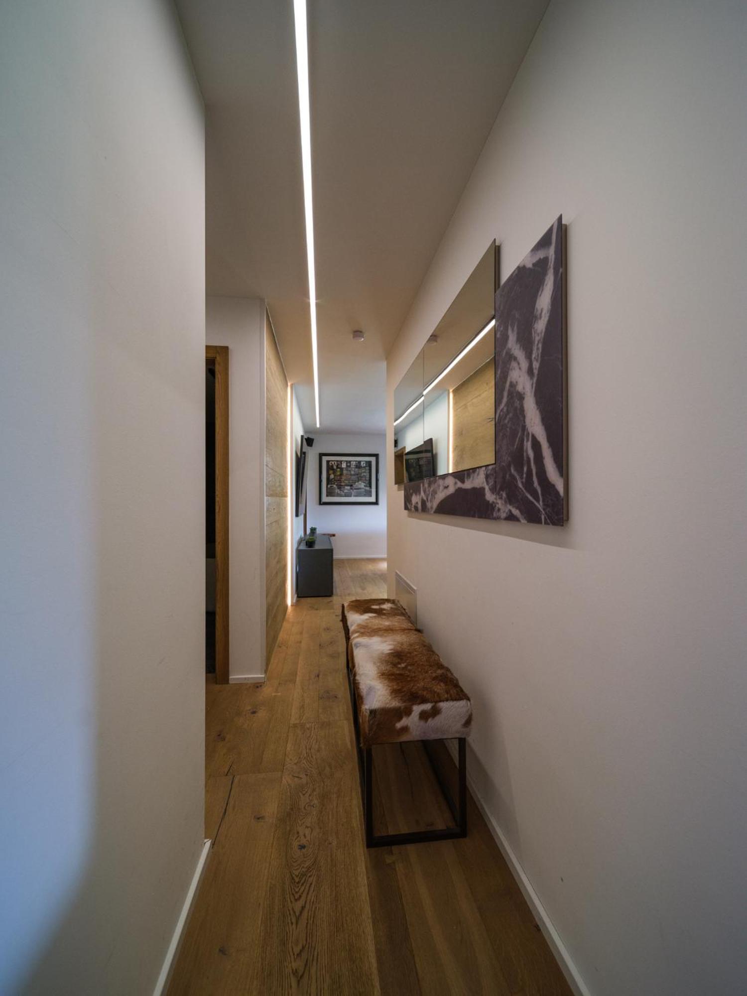Luxury Mountain Apartment With Private Sauna And Underground Parking サンモリッツ エクステリア 写真